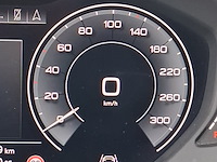 Personenauto, audi, a8, 2021 - afbeelding 30 van  77