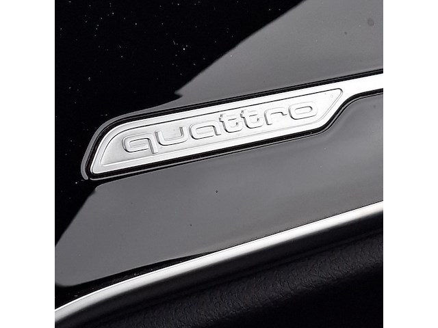 Personenauto, audi, a8, 2021 - afbeelding 38 van  77