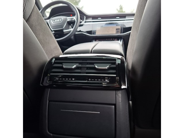 Personenauto, audi, a8, 2021 - afbeelding 61 van  77