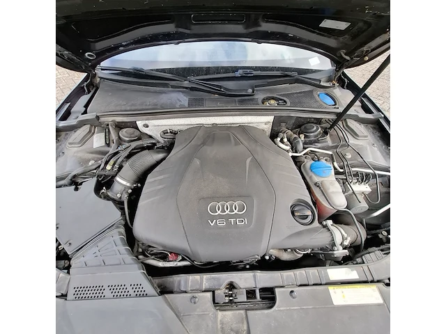 Personenauto audi, cabriolet 3.0 tdi quattro, bouwjaar 2012 - afbeelding 25 van  49