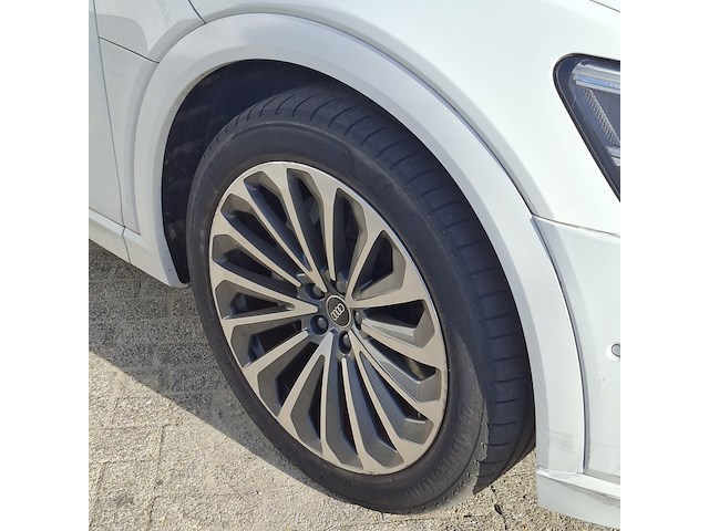 Personenauto audi, e-tron 55 quattro, bouwjaar 2022 - afbeelding 2 van  69