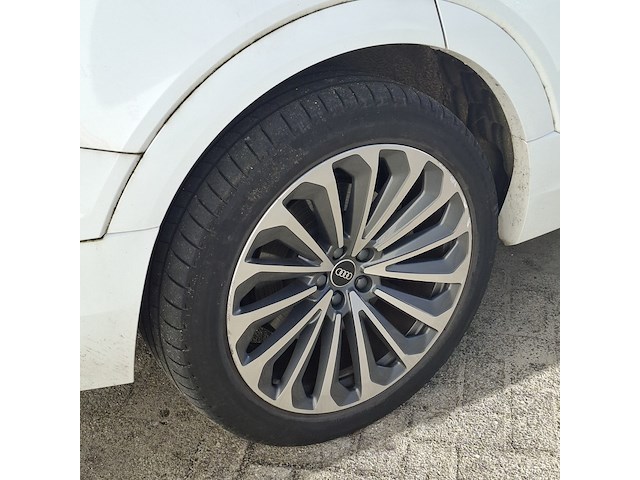 Personenauto audi, e-tron 55 quattro, bouwjaar 2022 - afbeelding 3 van  69