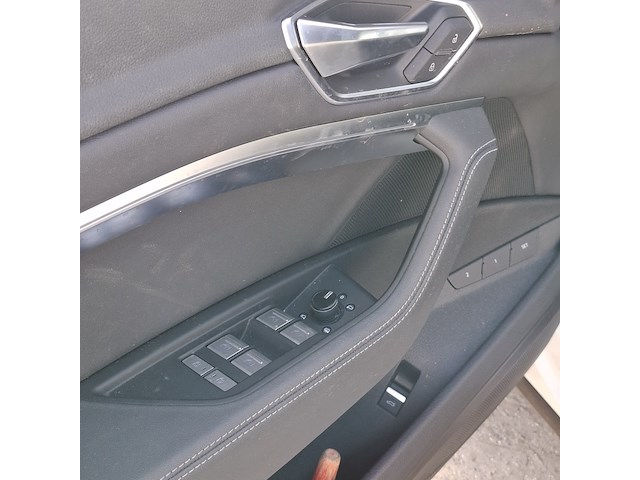 Personenauto audi, e-tron 55 quattro, bouwjaar 2022 - afbeelding 11 van  69