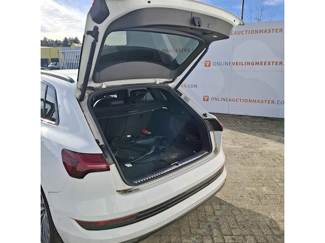 Personenauto audi, e-tron 55 quattro, bouwjaar 2022 - afbeelding 43 van  69