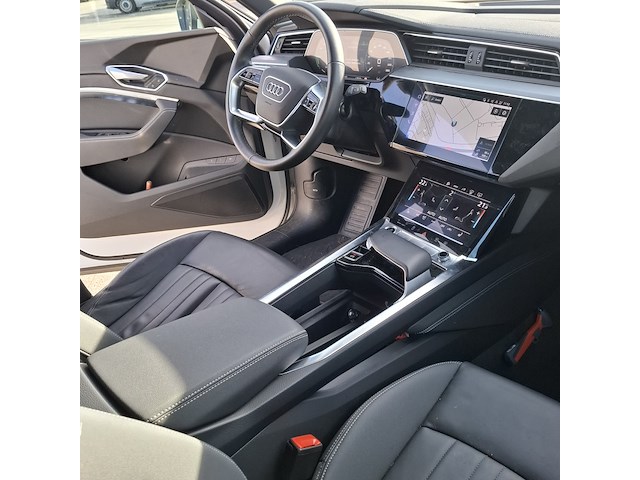 Personenauto audi, e-tron 55 quattro, bouwjaar 2022 - afbeelding 50 van  69