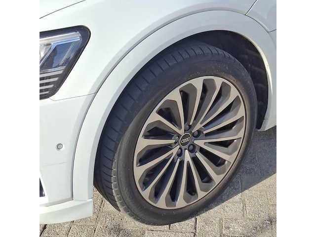 Personenauto audi, e-tron 55 quattro, bouwjaar 2022 - afbeelding 69 van  69