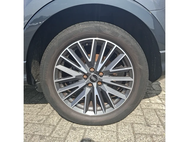 Personenauto audi, q3 sportback 40 tfsi quattro s-edition, bouwjaar 2020 - afbeelding 32 van  50