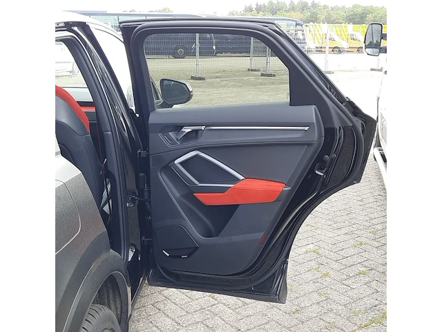 Personenauto audi, q3 sportback tfsi rs, zwart, bouwjaar 2021 - afbeelding 43 van  60
