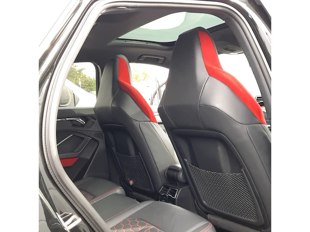 Personenauto audi, q3 sportback tfsi rs, zwart, bouwjaar 2021 - afbeelding 47 van  60