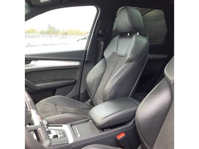 Personenauto audi, q5 3.0 tfsi sq5, zwart, bouwjaar 2019 - afbeelding 28 van  69