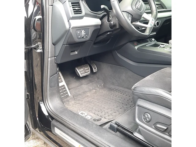 Personenauto audi, q5 3.0 tfsi sq5, zwart, bouwjaar 2019 - afbeelding 30 van  69