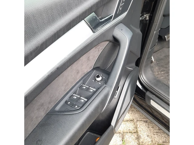 Personenauto audi, q5 3.0 tfsi sq5, zwart, bouwjaar 2019 - afbeelding 32 van  69