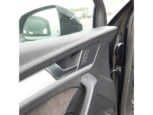 Personenauto audi, q5 3.0 tfsi sq5, zwart, bouwjaar 2019 - afbeelding 33 van  69