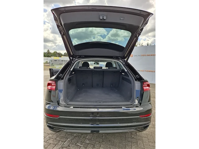 Personenauto audi, q8 quattro 3,0 i-hev, bouwjaar 2023 - afbeelding 18 van  34