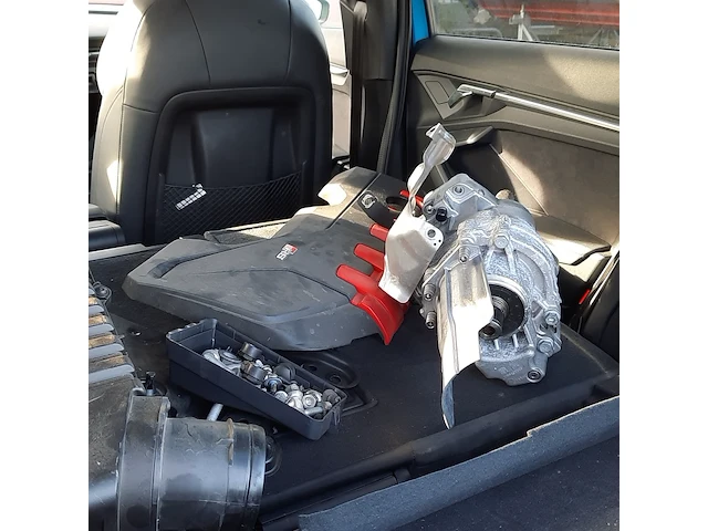 Personenauto, audi, rs3 - afbeelding 19 van  71