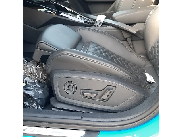Personenauto, audi, rs3 - afbeelding 27 van  71
