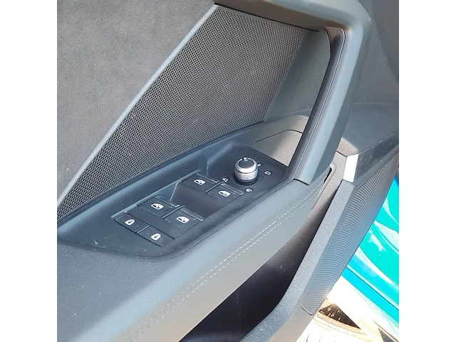 Personenauto, audi, rs3 - afbeelding 40 van  71