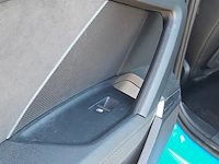 Personenauto, audi, rs3 - afbeelding 46 van  71