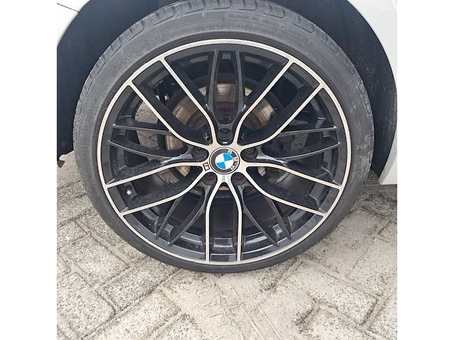 Personenauto bmw, 1-serie 114i, wit, bouwjaar 2013 - afbeelding 18 van  31