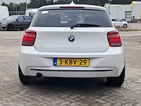 Personenauto bmw, 1-serie 114i, wit, bouwjaar 2013 - afbeelding 28 van  31