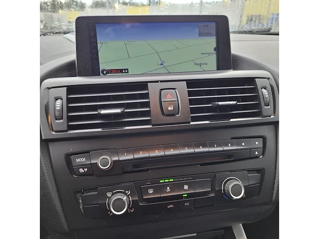 Personenauto bmw, 1-serie 116d, zwart, bouwjaar 2012 - afbeelding 17 van  46