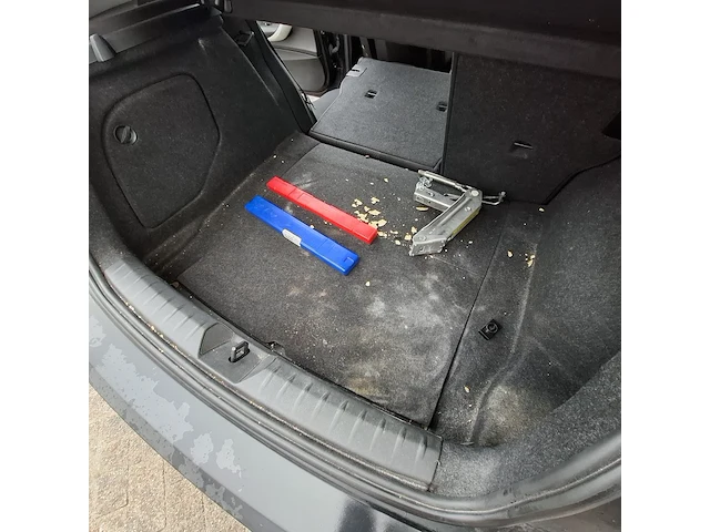 Personenauto bmw, 1-serie 116d, zwart, bouwjaar 2012 - afbeelding 23 van  46
