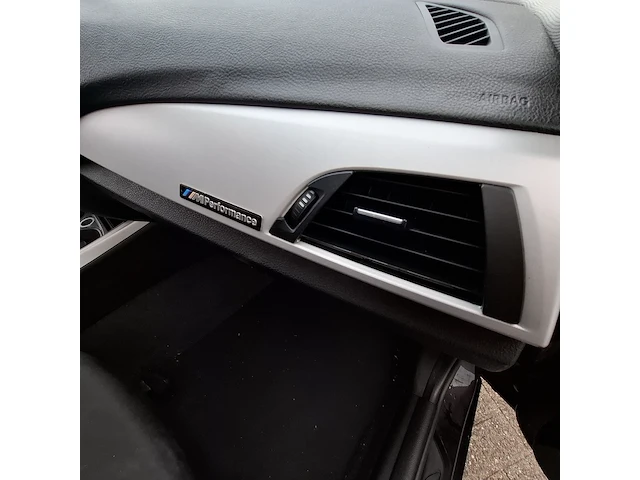 Personenauto bmw, 1-serie 116d, zwart, bouwjaar 2012 - afbeelding 27 van  46