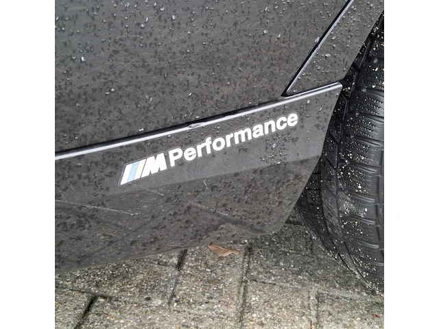 Personenauto bmw, 1-serie 116d, zwart, bouwjaar 2012 - afbeelding 38 van  46