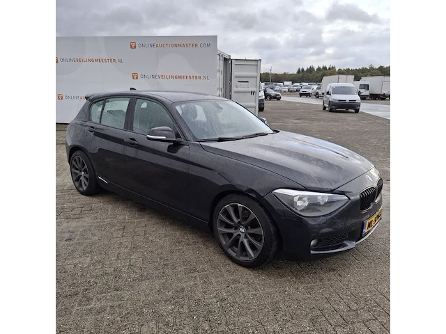 Personenauto bmw, 1-serie 116d, zwart, bouwjaar 2012 - afbeelding 3 van  46
