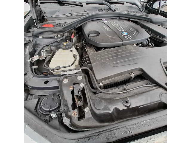 Personenauto bmw, 1-serie 116d, zwart, bouwjaar 2012 - afbeelding 40 van  46