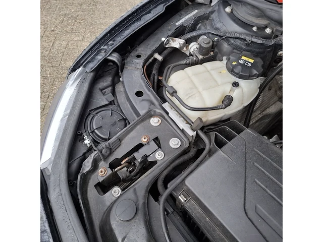 Personenauto bmw, 1-serie 116d, zwart, bouwjaar 2012 - afbeelding 44 van  46