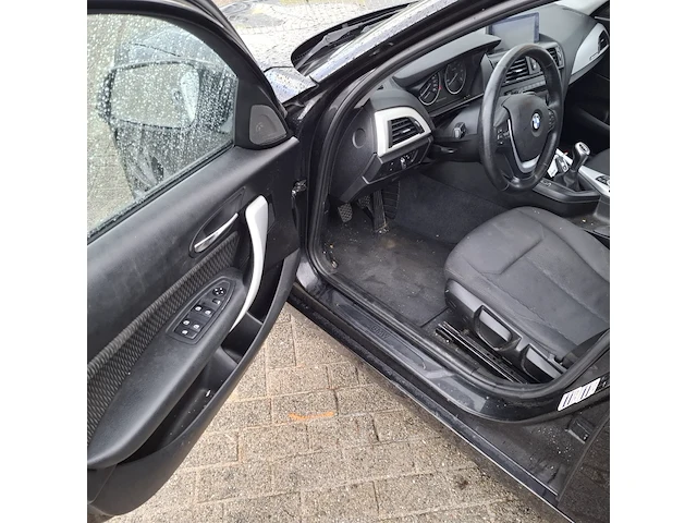 Personenauto bmw, 1-serie 116d, zwart, bouwjaar 2012 - afbeelding 9 van  46