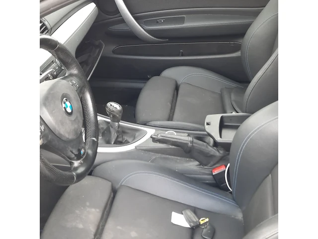 Personenauto bmw, 1-serie 116i, 2010 - afbeelding 20 van  51
