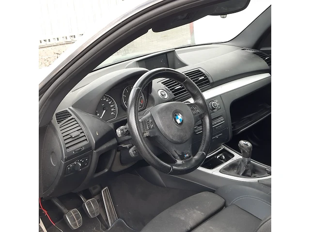 Personenauto bmw, 1-serie 116i, 2010 - afbeelding 21 van  51