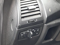 Personenauto bmw, 1-serie 116i, 2010 - afbeelding 28 van  51