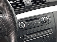 Personenauto bmw, 1-serie 116i, 2010 - afbeelding 30 van  51