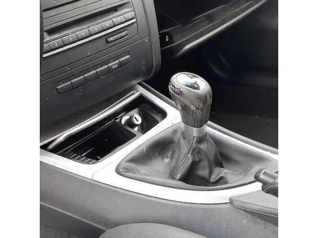 Personenauto bmw, 1-serie 116i, 2010 - afbeelding 32 van  51
