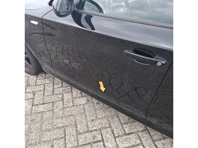 Personenauto bmw, 1 serie 116i, zwart, bouwjaar 2009 - afbeelding 15 van  134