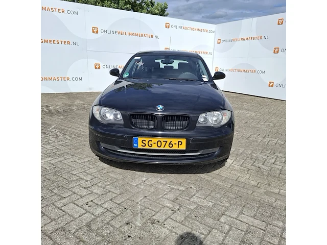 Personenauto bmw, 1 serie 116i, zwart, bouwjaar 2009 - afbeelding 18 van  134