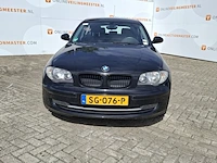 Personenauto bmw, 1 serie 116i, zwart, bouwjaar 2009 - afbeelding 18 van  134