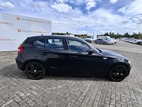 Personenauto bmw, 1 serie 116i, zwart, bouwjaar 2009 - afbeelding 20 van  134