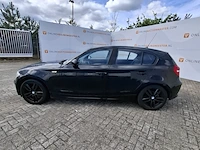 Personenauto bmw, 1 serie 116i, zwart, bouwjaar 2009 - afbeelding 25 van  134