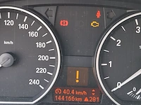 Personenauto bmw, 1 serie 116i, zwart, bouwjaar 2009 - afbeelding 33 van  134