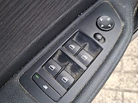 Personenauto bmw, 1 serie 116i, zwart, bouwjaar 2009 - afbeelding 39 van  134