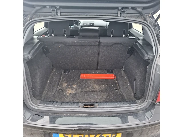 Personenauto bmw, 1 serie 116i, zwart, bouwjaar 2009 - afbeelding 118 van  134
