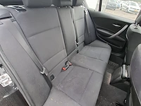 Personenauto bmw, 1 serie 116i, zwart, bouwjaar 2009 - afbeelding 122 van  134