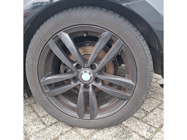 Personenauto bmw, 1 serie 116i, zwart, bouwjaar 2009 - afbeelding 134 van  134