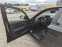 Personenauto bmw, 1-serie 116i, zwart, bouwjaar 2012 - afbeelding 2 van  62