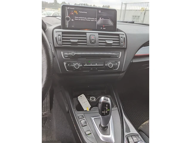 Personenauto bmw, 1-serie 116i, zwart, bouwjaar 2012 - afbeelding 17 van  62