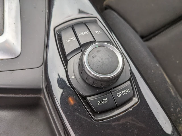 Personenauto bmw, 1-serie 116i, zwart, bouwjaar 2012 - afbeelding 27 van  62